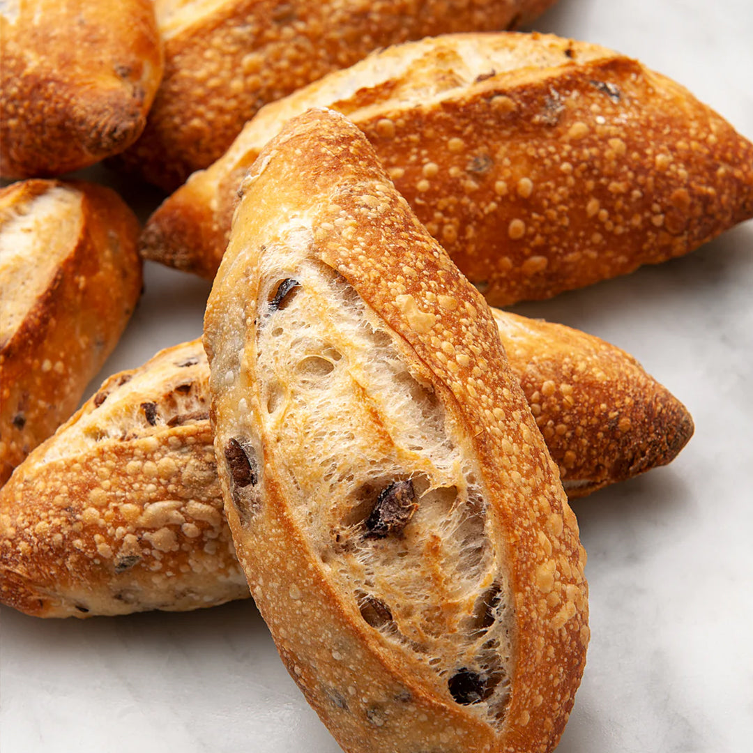 Clement Mini Artisan Olive Sourdough Baguette (Frozen)24x60g
