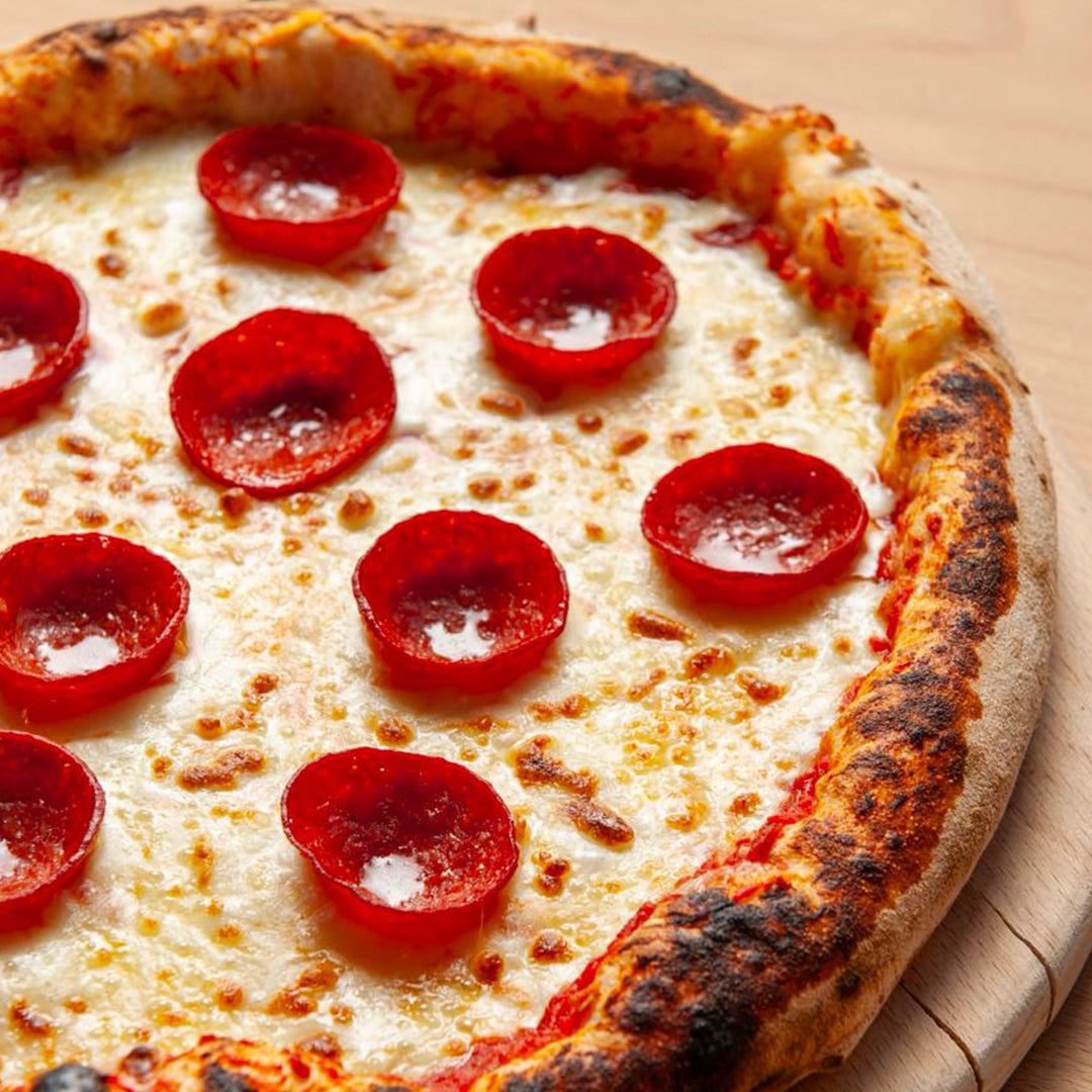 Clement Sourdough Beef Pepperoni Pizza 520g - 26cm